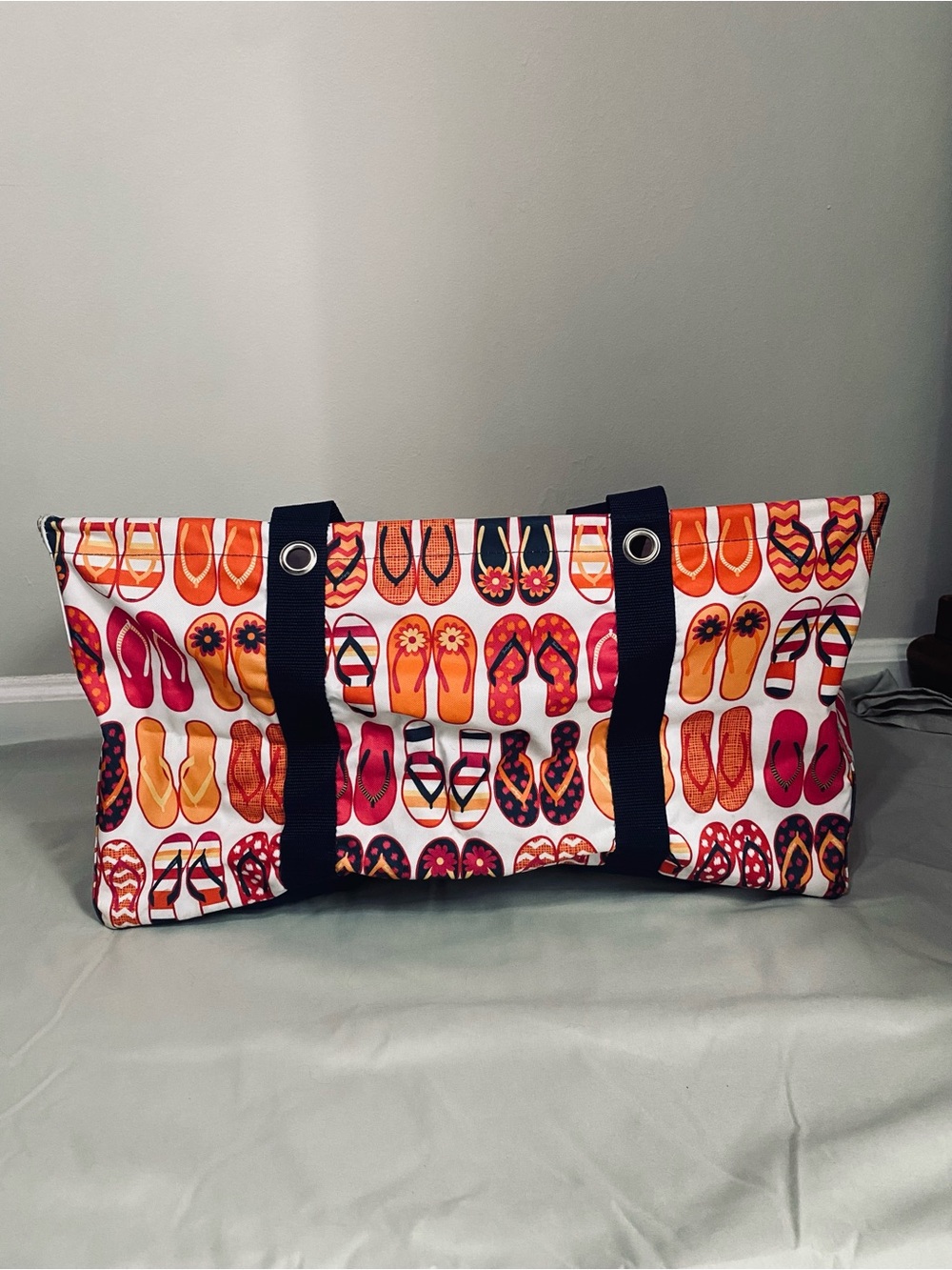 Thirty-One Gifts Flip Flop Print Beach Tote Set Utility Tote Cooler,Cinch Bundle - Picture 11 of 11